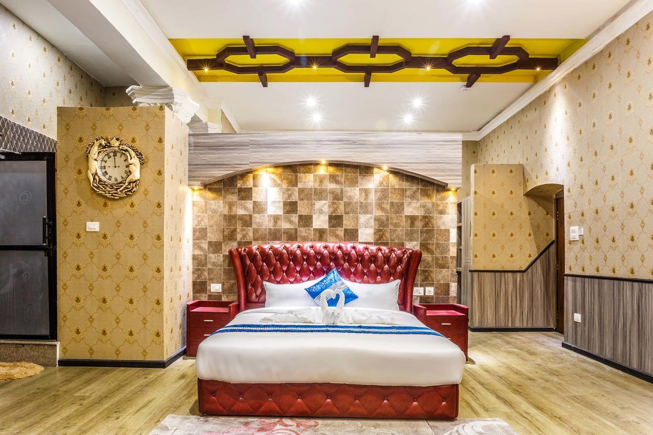 Royal Empire Boutique Hotel Kathmandu Exterior photo