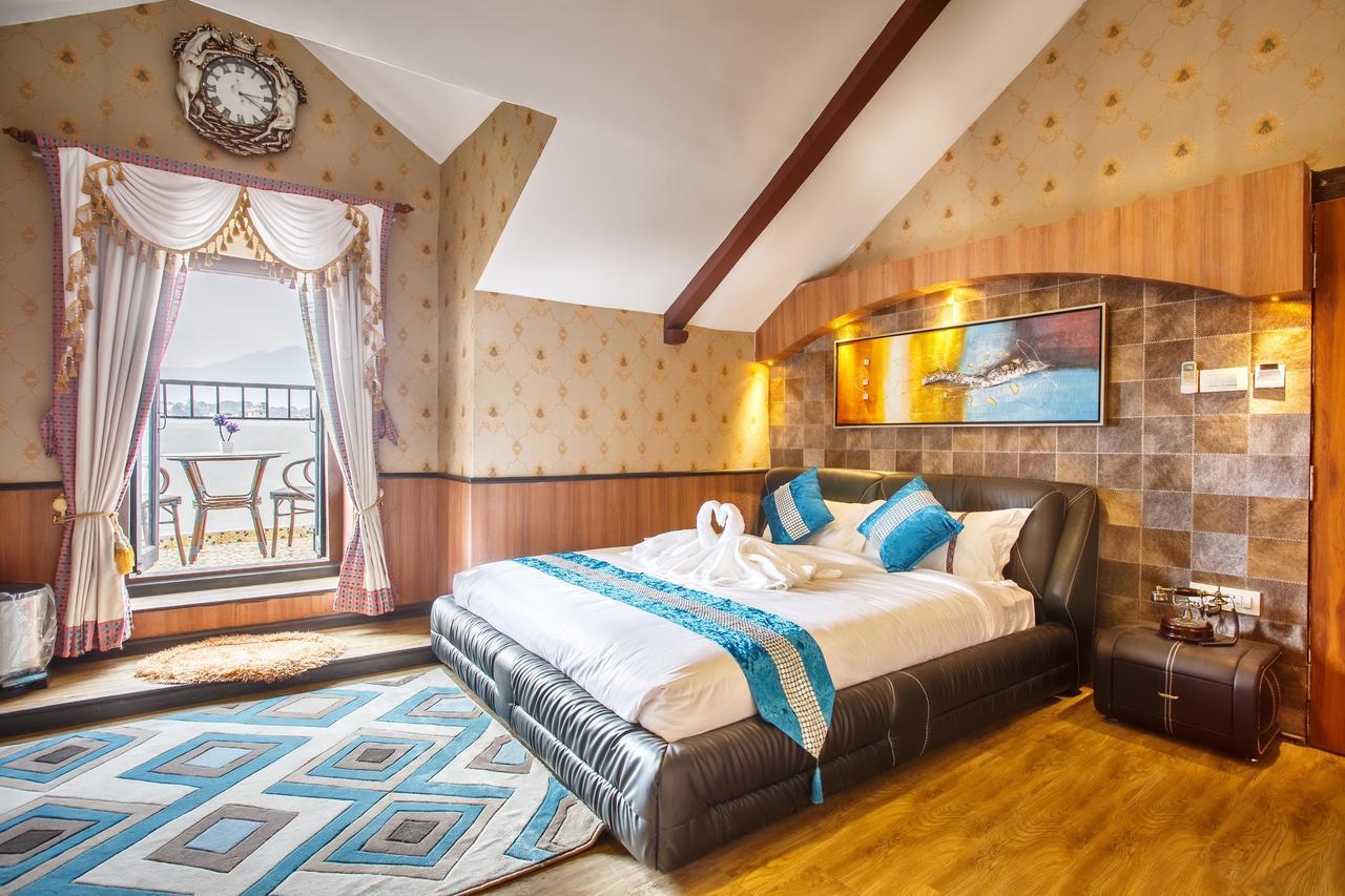 Royal Empire Boutique Hotel Kathmandu Exterior photo